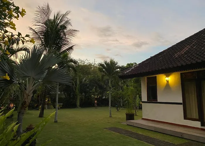 Guest house Agung Village 3*